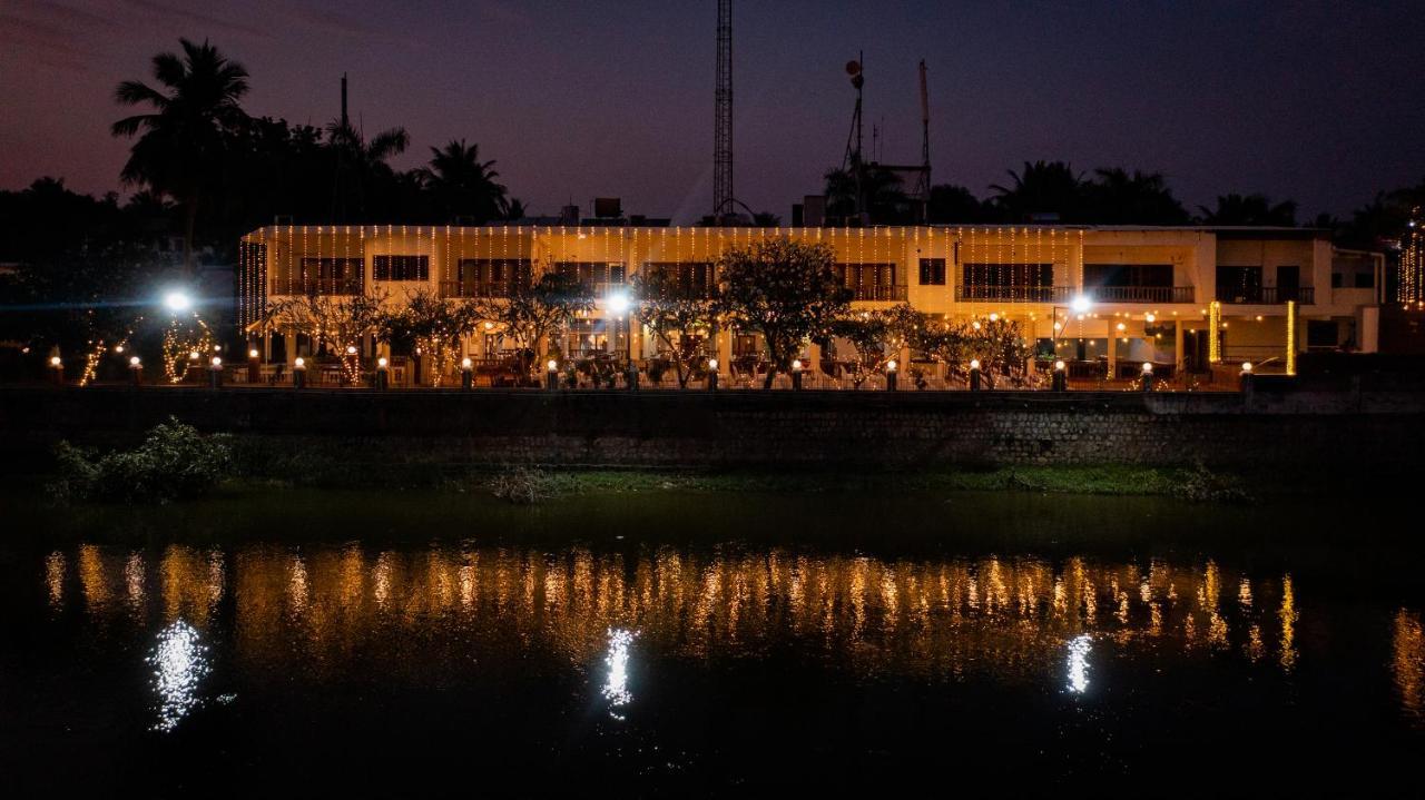 Great Trails Riverview Thanjavur By Grt Hotels Exterior photo