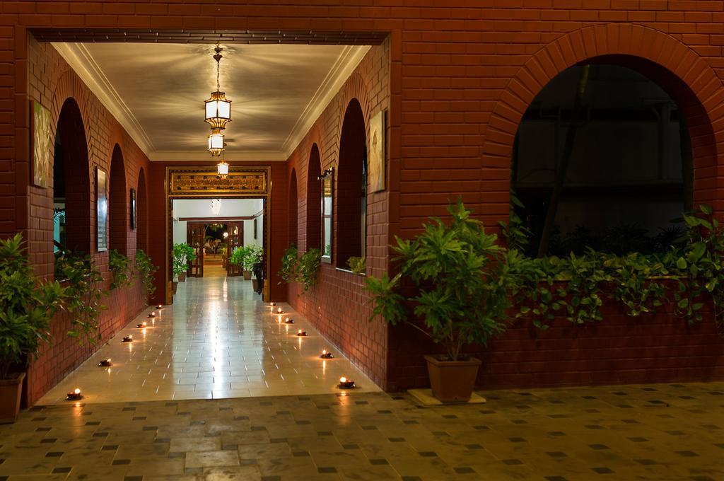 Great Trails Riverview Thanjavur By Grt Hotels Exterior photo